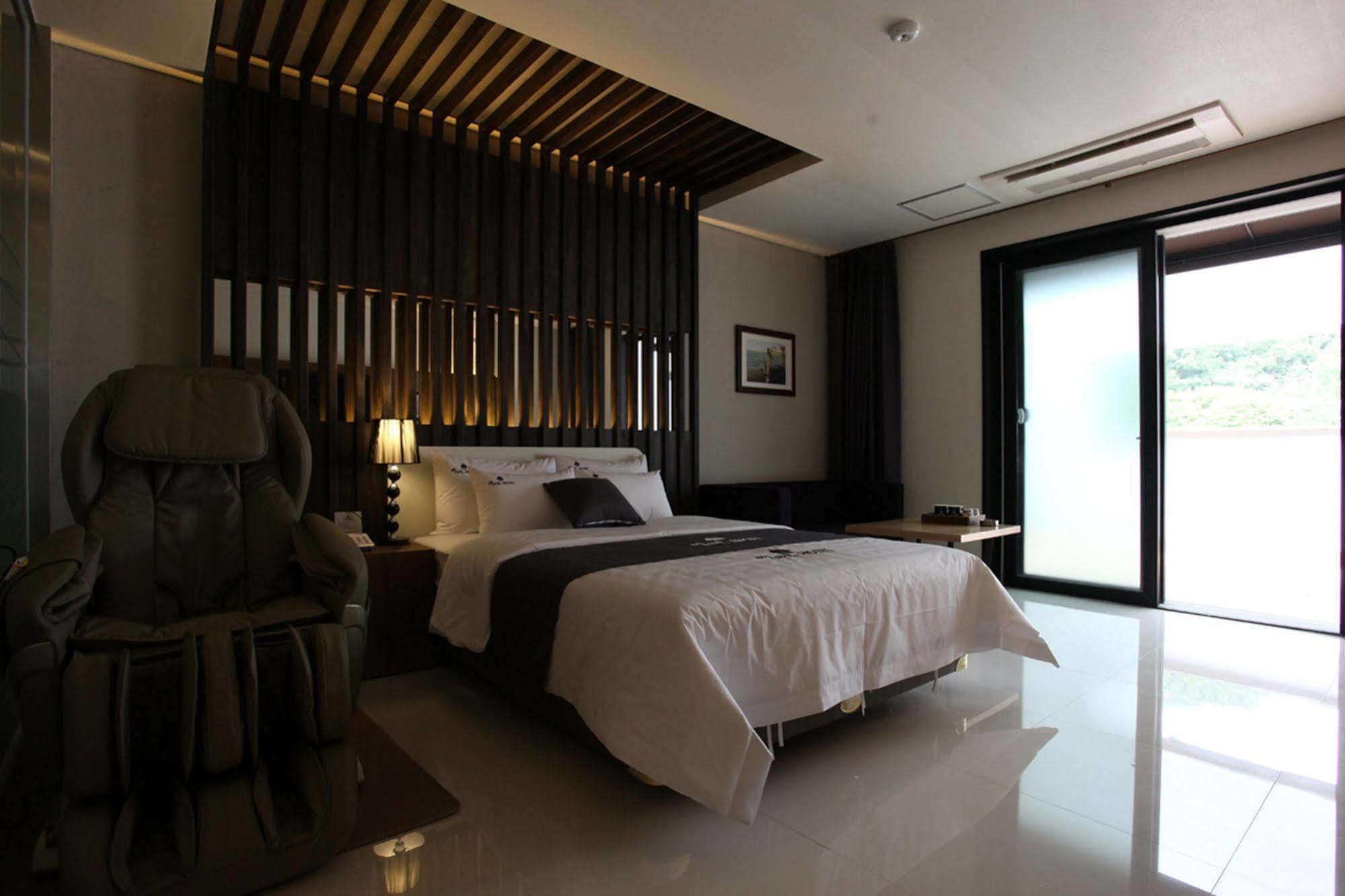 Drive In Hotel Tiamo Pocheon Extérieur photo
