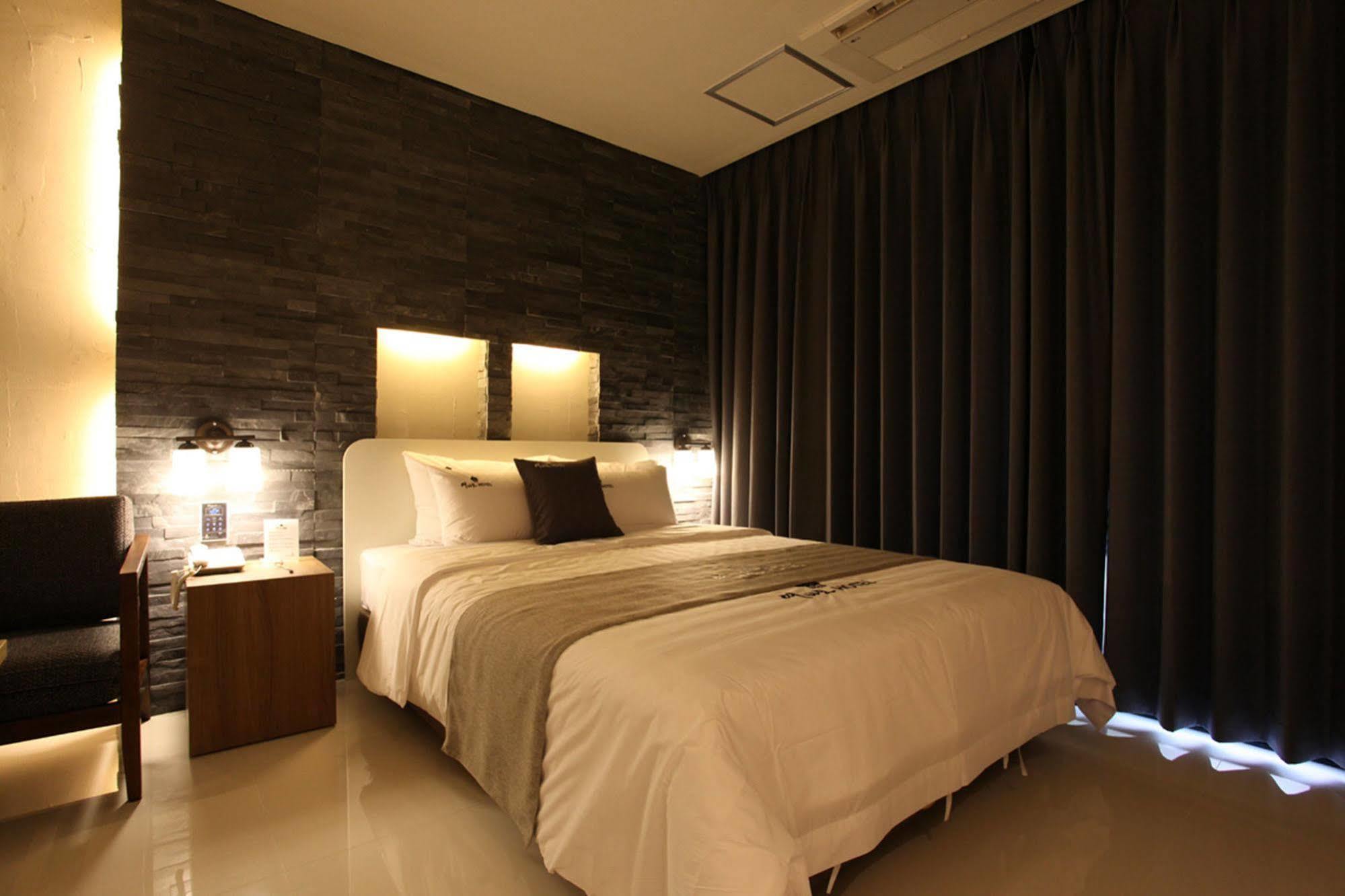 Drive In Hotel Tiamo Pocheon Extérieur photo